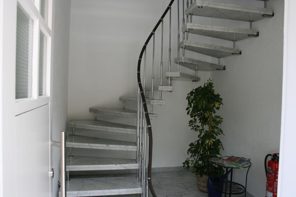 Gaestehaus Villa Lina 바트헤른알브 외부 사진