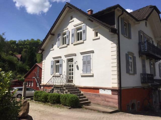 Gaestehaus Villa Lina 바트헤른알브 외부 사진